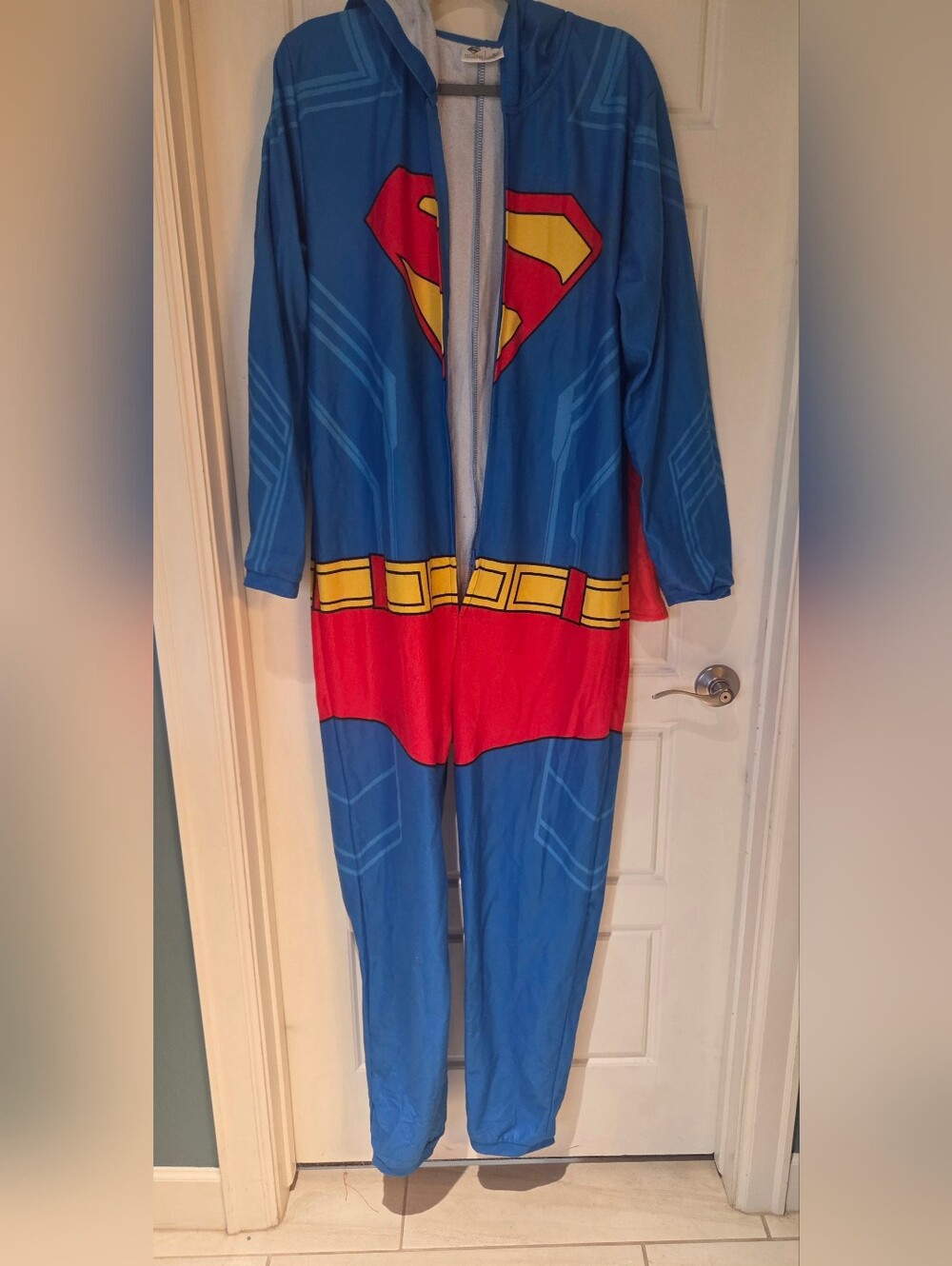 Superman Adult Long Sleeve Hooded Cosplay Onesie With Broken Zipper